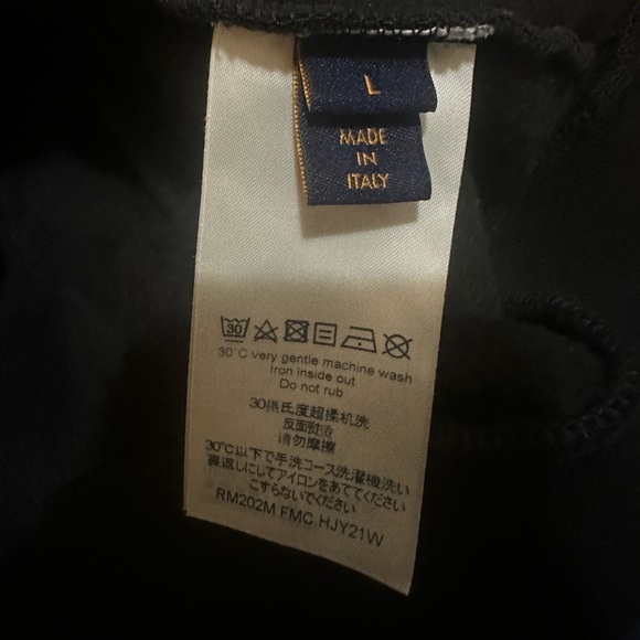 Louis Vuitton Black Graphic Sweatshirt - Picture 3 of 3